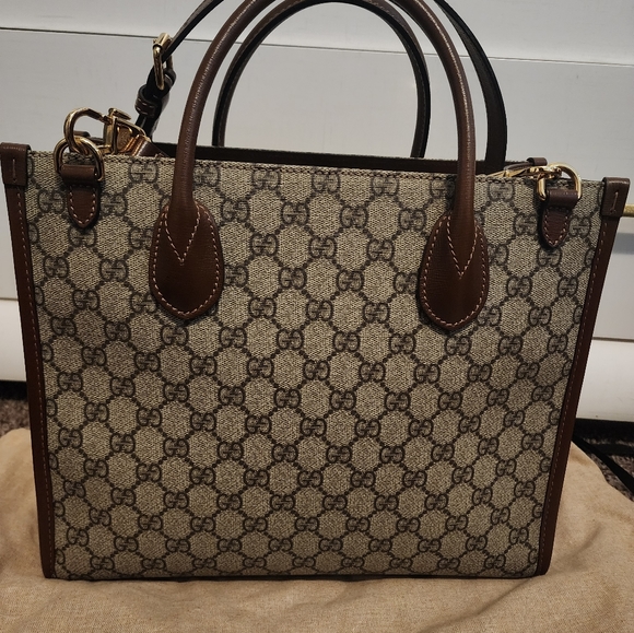 Gucci Tote Bag - Picture 9 of 10
